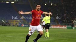 Roma-Genoa 'Te lo dico su Facebook': “Lo sentite? E' tornatooooooooo”