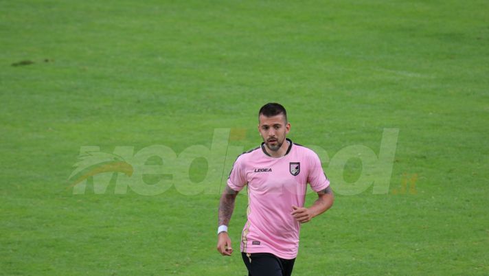 Trajkovski: “Con Stellone ho un buon rapporto, questa è la mia miglior stagione. Il gol a Padova…” Trajkovski: “Con Stellone ho un buon rapporto, questa è la mia miglior stagione. Il gol a Padova…”