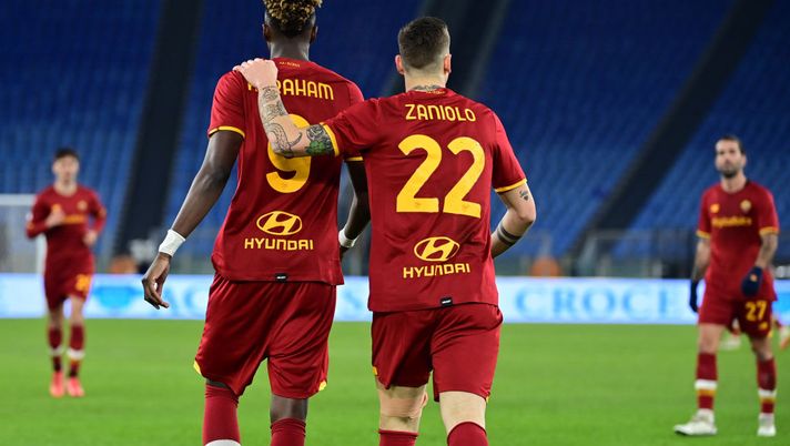 Zaniolo-Abraham, l’ora del grande freddo: rimossi gli auguri social - immagine 1