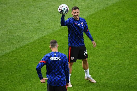 GLASGOW, SCOTLAND - JUNE 18: Josip Juranovic of Croatia warms up prior to the UEFA Euro 2020 Championship Group D match between Croatia and Czech Republic at Hampden Park on June 18, 2021 in Glasgow, Scotland. (Photo by Andy Buchanan - Pool/Getty Images) GLASGOW, SCOTLAND - JUNE 18: Josip Juranovic of Croatia warms up prior to the UEFA Euro 2020 Championship Group D match between Croatia and Czech Republic at Hampden Park on June 18, 2021 in Glasgow, Scotland. (Photo by Andy Buchanan - Pool/Getty Images)