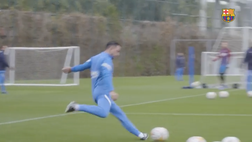 VIDEO Barcellona, Xavi che tocco: magie in allenamento per il tecnico blaugrana