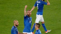 VIDEO Italia, l’alba azzurra di De Rossi: l’ex capitano della Roma esordisce nello staff di Mancini