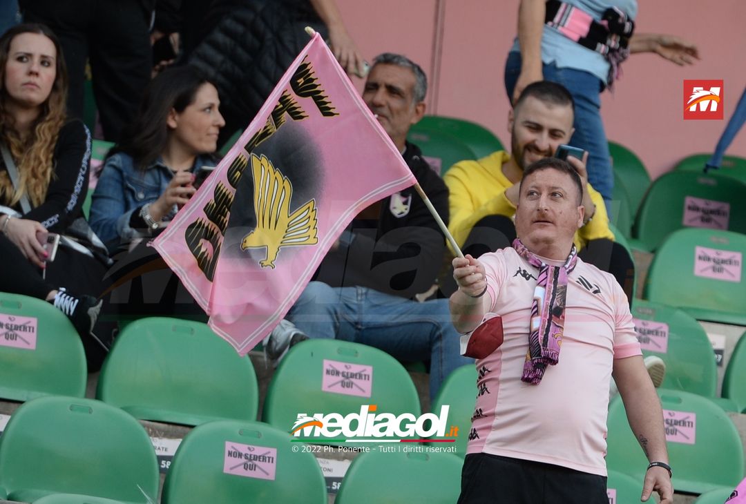 Fotogallery, i tifosi allo stadio per Palermo-Triestina 1-1 - immagine 92