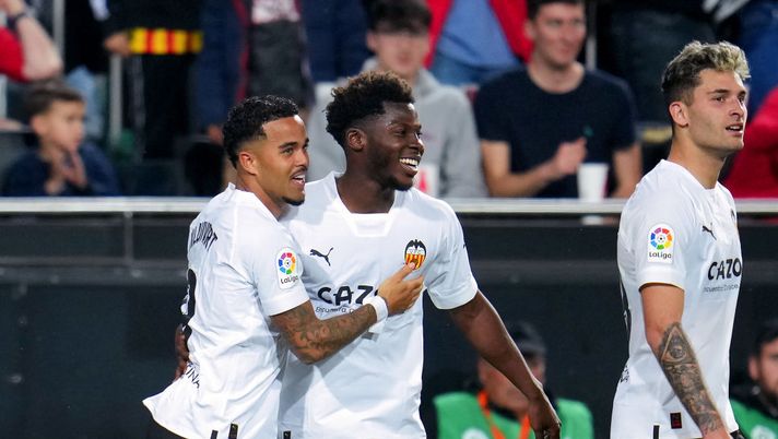 Kluivert fa respirare il Valencia: gol decisivo che tiene vivi salvezza e riscatto - immagine 1