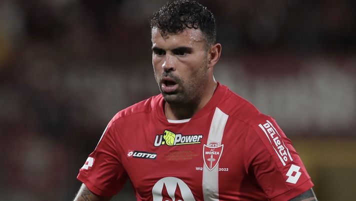 Andrea PetaAndrea Petagna (attaccante Monza) | Serie A News ex Milan gna Monza