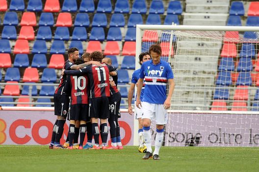 BOLOGNA, ITALY - MARCH 14: Roberto Soriano of Bologna FC celebtates after scoring his team's third goal during the Serie A match between Bologna FC and UC Sampdoria at Stadio Renato Dall'Ara on March 14, 2021 in Bologna, Italy. (Photo by Mario Carlini / Iguana Press/Getty Images) BOLOGNA, ITALY - MARCH 14: Roberto Soriano of Bologna FC celebtates after scoring his team's third goal during the Serie A match between Bologna FC and UC Sampdoria at Stadio Renato Dall'Ara on March 14, 2021 in Bologna, Italy. (Photo by Mario Carlini / Iguana Press/Getty Images)