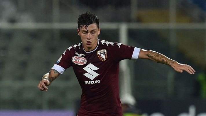 PESCARA, ITALY - SEPTEMBER 21:  Daniele Baselli of FC Torino in action during the Serie A match between Pescara Calcio and FC Torino at Adriatico Stadium on September 21, 2016 in Pescara, Italy.  (Photo by Giuseppe Bellini/Getty Images) 