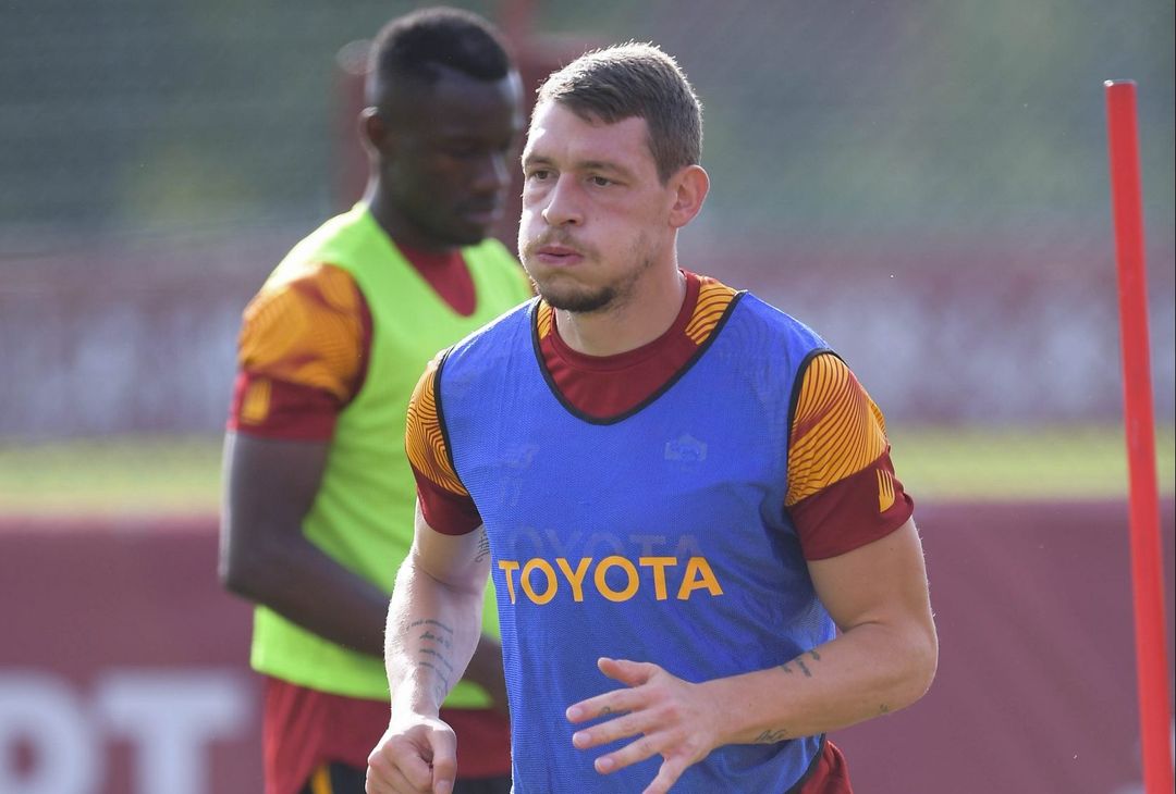 Trigoria, ripresa degli allenamenti: El Shaarawy e Kumbulla in gruppo – FOTO GALLERY - immagine 32