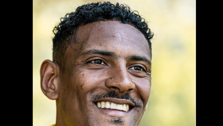 Profilo Instagram, Borussia Dortmund Tumore ai testicoli, Haller lascia il ritiro del Borussia Dortmund - immagine 1