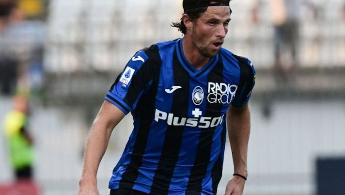 Atalanta's Dutch defender Hans Hateboer controls the ball during the Italian Serie A football match between Monza and Atalanta at the U-Power stadium in Monza on September 5, 2022. (Photo by MIGUEL MEDINA / AFP) (Photo by MIGUEL MEDINA/AFP via Getty Images) Atalanta, in cinque fermi ai box: da rivalutare le condizioni di Demiral e Hateboer - immagine 1