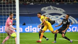 Real Madrid-Barcellona 0-4, le foto più belle del Clásico | VIDEO