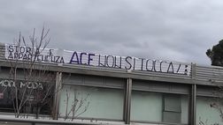 FOTO VN – Nuovo striscione sul logo: “Storia e appartenenza: ACF non si tocca”
