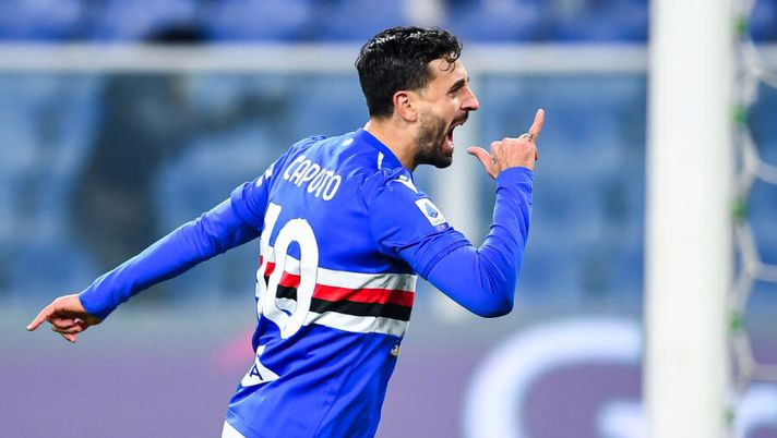 GENOA, ITALY - DECEMBER 5: Francesco Caputo of Sampdoria celebrates after scoring a goal during the Serie A match between Genoa CFC and UC Sampdoria at Stadio Luigi Ferraris on December 10, 2021 in Genoa, Italy. (Photo by Getty Images) Il dubbio in difesa e la gestione di Caputo: tutto sulla formazione della Sampdoria - immagine 1