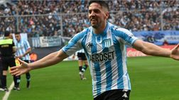 Vamooos! Il rientro in spogliatoio del Racing dopo il derby vinto contro i Diavoli rossi