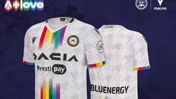 Serie A contro l’omofobia, Udinese in campo con una speciale maglia arcobaleno