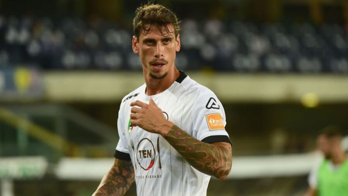 VERONA, ITALY - JUNE 26: Paolo Bartolomei of ASC Spezia looks during the serie B match between ChievoVerona and ASC Spezia on June 26, 2020 in Verona, Italy. (Photo by Pier Marco Tacca/Getty Images for Lega Serie B) Sette centrocampisti a prezzi contenuti per l’asta, tra titolari fissi e scommesse - immagine 1