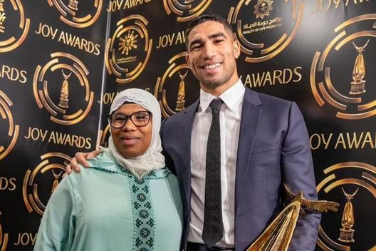 La madre di Hakimi attacca la ex moglie: “Achraf non riuscirà a liberarsi di lei se non…” - immagine 1