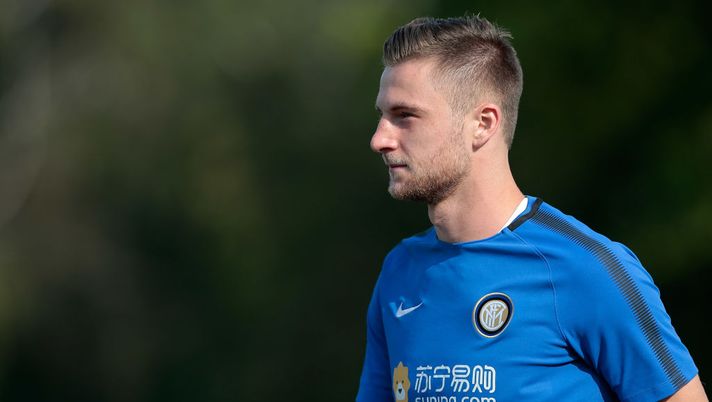 COMO, ITALY - AUGUST 19: Milan Skriniar of FC Internazionale Milano looks on during the FC Internazionale training session at the club's training ground Suning Training Center in memory of Angelo Moratti on August 19, 2017 in Como, Italy. (Photo by Emilio Andreoli - Inter/Inter via Getty Images)