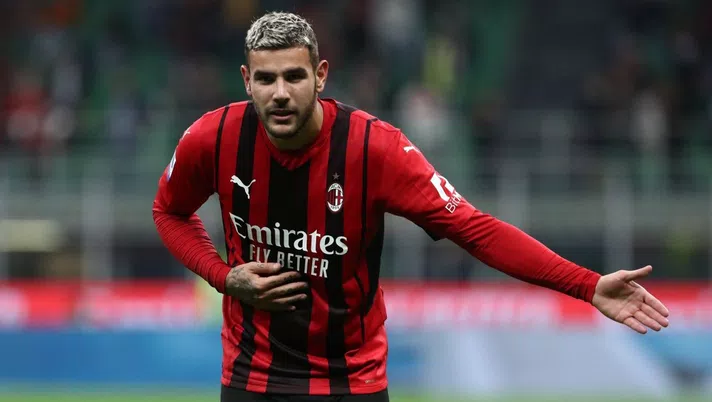Theo Hernandez Milan Venezia