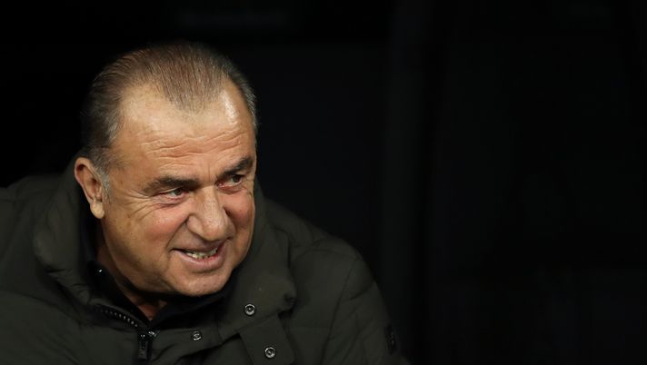 MADRID, SPAIN - NOVEMBER 06: Fatih Terim, Manager of Galatasaray looks on prior to the UEFA Champions League group A match between Real Madrid and Galatasaray at Bernabeu on November 06, 2019 in Madrid, Spain. (Photo by Angel Martinez/Getty Images) 
