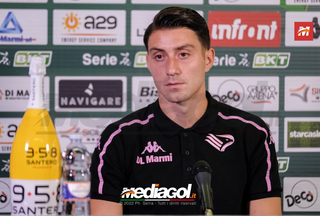 FOTO PALERMO, Ionuț Nedelcearu presentato in conferenza stampa (Gallery) - immagine 11