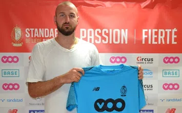  Milinkovic-Savic con la nuova maglia dello Standard Liegi (foto: sito ufficiale Standard Liegi)