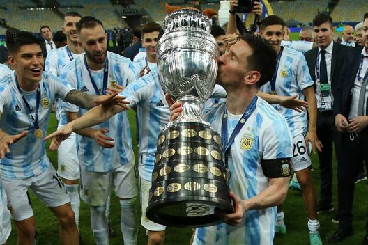 Messi (getty images) Messi (getty images)