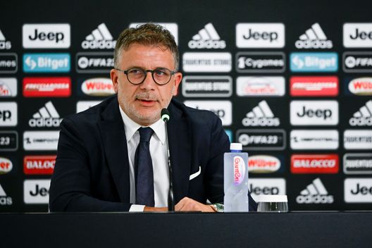 TURIN, ITALY - SEPTEMBER 08: Federico Cherubini of Juventus during a press conference at Allianz Stadium on September 8, 2022 in Turin, Italy. (Photo by Daniele Badolato - Juventus FC/Juventus FC via Getty Images) Juve, le intercettazioni: “Solo Calciopoli situazione così brutta. Ce la siamo creata noi”- immagine 2