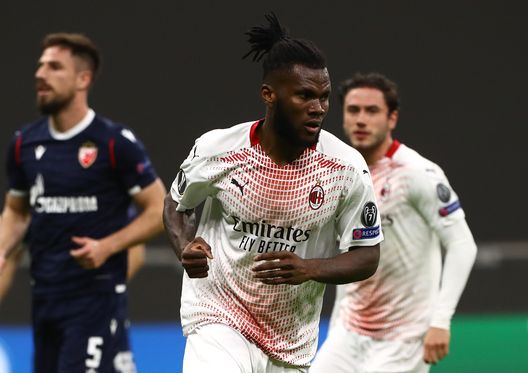 Franck Kessié esulta dopo il calcio di rigore segnato alla Stella Rossa Franck Kessié esulta dopo il calcio di rigore segnato alla Stella Rossa