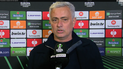 VIDEO Mourinho accende il derby: “Roma in campo, Lazio a casa a fumare con Sarri”