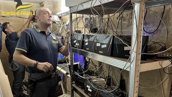 Multe pezzotto: cosa rischiano gli utenti delle IPTV illegali - immagine 1