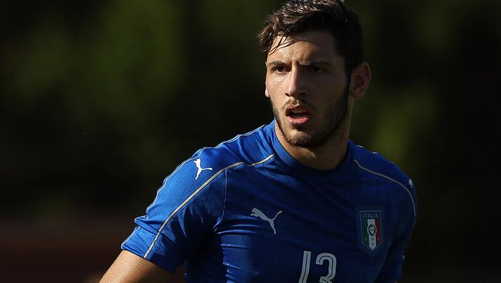 FIDENZA, ITALY - SEPTEMBER 06:  NiccoloÕ Tofanari of Italy looks on during the international friedly match between Italy U19 and Turkey U19 on September 6, 2016 in Fidenza, Italy.  (Photo by Marco Luzzani/Getty Images) 