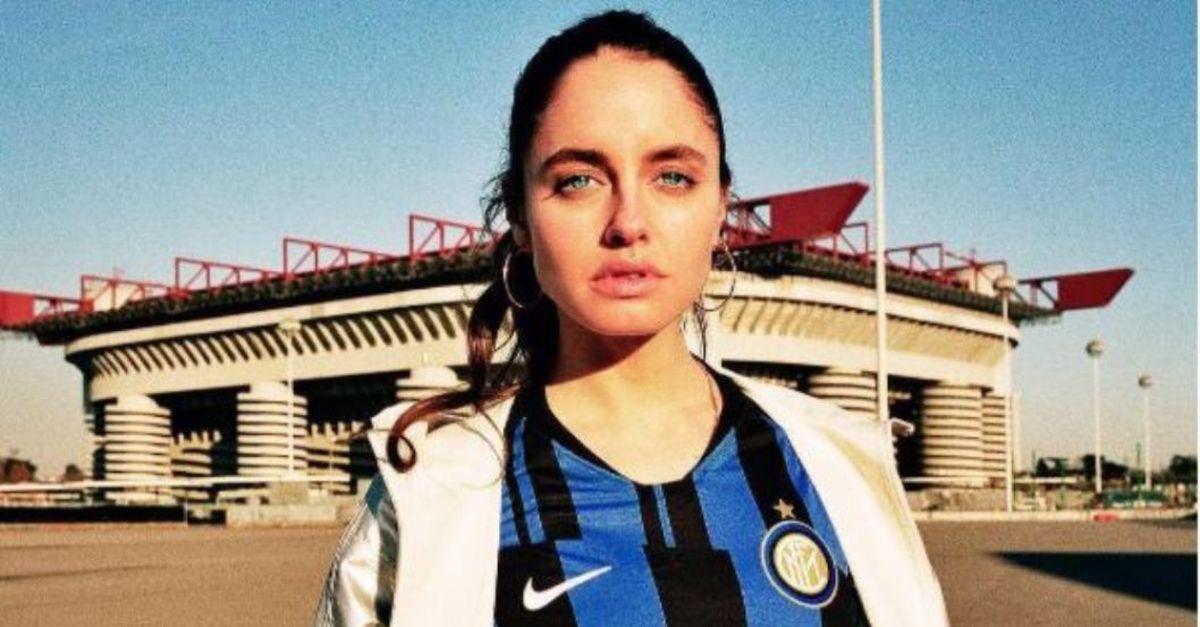 Inter x Nike 20th Anniversary, l’attrice Matilde Gioli posa con la