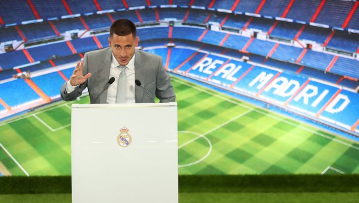 MADRID, SPAIN - JUNE 13: New Real Madrid signing Eden Hazard speaks during his unveiling at Estadio Santiago Bernabeu on June 13, 2019 in Madrid, Spain. (Photo by Angel Martinez/Getty Images) MADRID, SPAIN - JUNE 13: New Real Madrid signing Eden Hazard speaks during his unveiling at Estadio Santiago Bernabeu on June 13, 2019 in Madrid, Spain. (Photo by Angel Martinez/Getty Images)