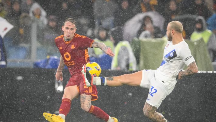 Roma, Karsdorp spegne le candeline: gli auguri del club per i suoi 29 anni - immagine 1