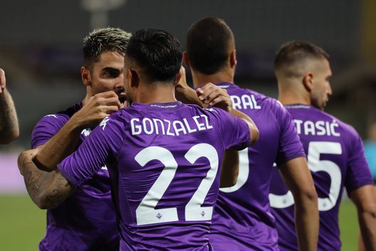 GERMOGLI PH: 18 AGOSTO 2022 FIRENZE STADIO ARTEMIO FRANCHI CONFERENCE LEAGUE FIORENTINA VA TWENTENELLA FOTO Fermi tutti! “Ehi man, we are in Conference League”: il sogno inizia oggi- immagine 3