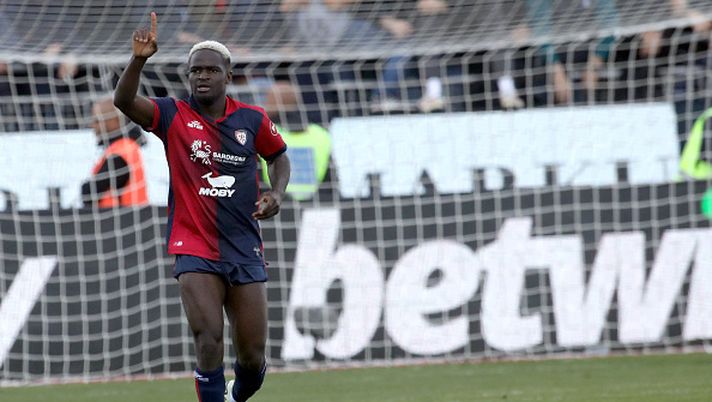 Cagliari, sempre più emergenza in attacco: stop Luvumbo, distrazione muscolare - immagine 1