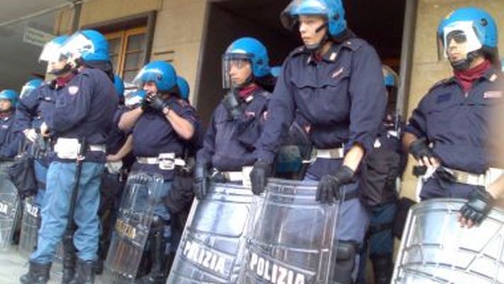 Gli ultrà olandesi sono già in città: allerta per stasera - immagine 1