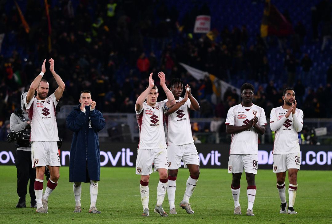  Foto Alfredo Falcone - LaPresse05/01/2020 Roma ( Italia)Sport CalcioRoma - TorinoCampionato di Calcio Serie A Tim 2019 2020 - Stadio Olimpico di RomaNella foto:i giocatori del torino salutano i tifosiPhoto Alfredo Falcone - LaPresse05/01/2020 Roma (Italy)Sport SoccerRoma - TorinoItalian Football Championship League A Tim 2019 2020 - Olimpico Stadium of RomaIn the pic: 