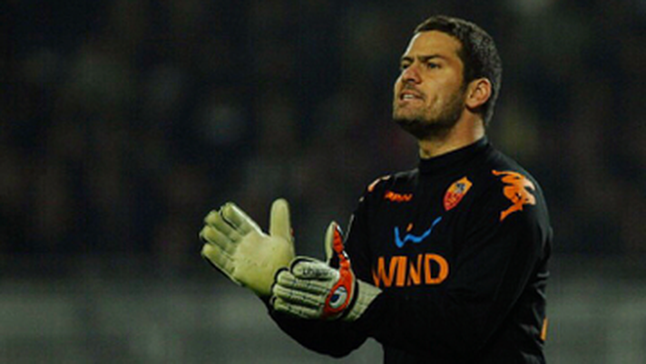 Il derby ideale per Julio Sergio...in curva... Il derby ideale per Julio Sergio...in curva...