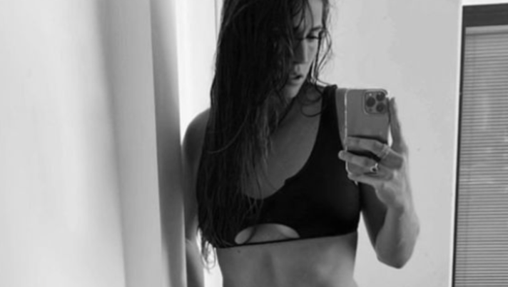 Carolina, fisico strepitoso. Lady Cassano lascia a bocca aperta con un selfie hot Carolina, fisico strepitoso. Lady Cassano lascia a bocca aperta con un selfie hot - immagine 1