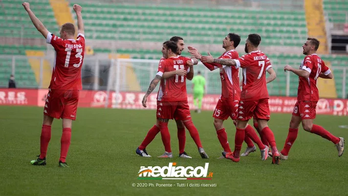 Bari, D&#8217;Errico si presenta: &#8220;Girone C il più tosto, voglio giocare per vincere&#8221;