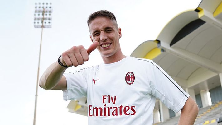 (credits: acmilan.com) 