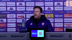 VIDEO Fiorentina-Cagliari, esilarante fuori programma nel post-gara: Di Francesco resta al buio in sala stampa