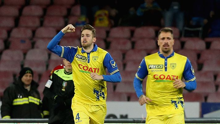 Chievo, Rigoni: &#8220;Ci abbiamo provato in tutti i modi, ma il Napoli è forte davvero. Lotta scudetto con la Juventus&#8230;&#8221; 