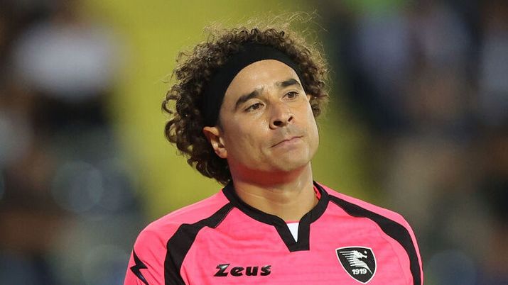 Salernitana, allarme torcicollo per Ochoa. E cosa filtra sulla convocazione di Candreva - immagine 1