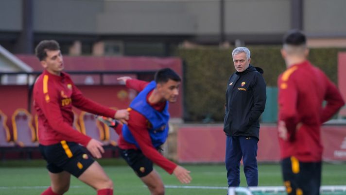 Roma, cinque titolari diffidati con vista Napoli: Mourinho studia alternative - immagine 1