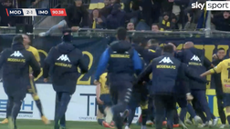 VIDEO Serie C, clamoroso a Modena: il gol del portiere al 91′ regala i 3 punti