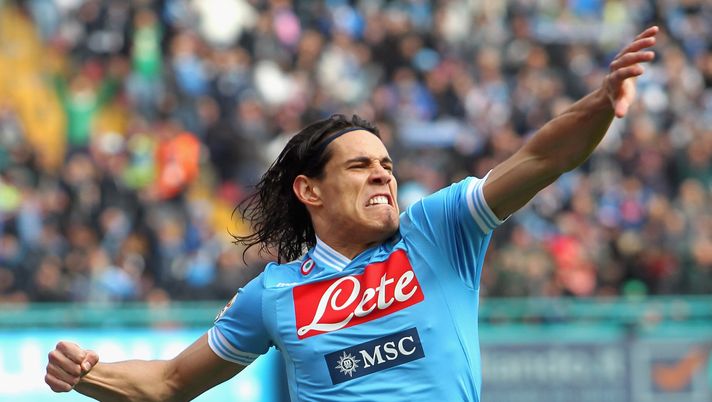 VIDEO Verso Napoli-Atalanta: Dazn ricorda la perla di Cavani nel 2013 - immagine 1