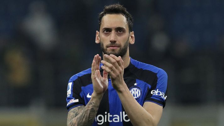 Hakan Calhanoglu Inter